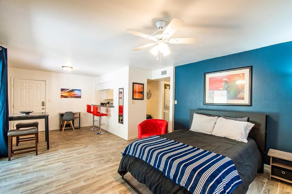 41A Modern Large Studio Condo w heated pool Casa Grande Esterno foto