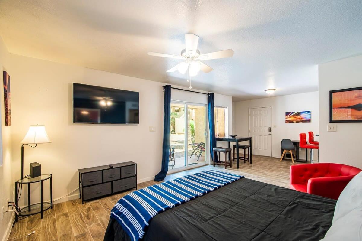 41A Modern Large Studio Condo w heated pool Casa Grande Esterno foto