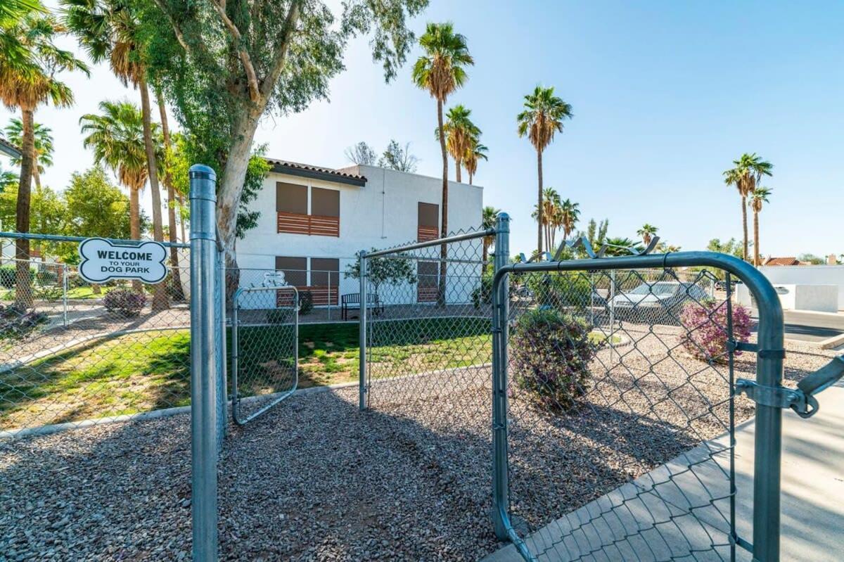 41A Modern Large Studio Condo w heated pool Casa Grande Esterno foto